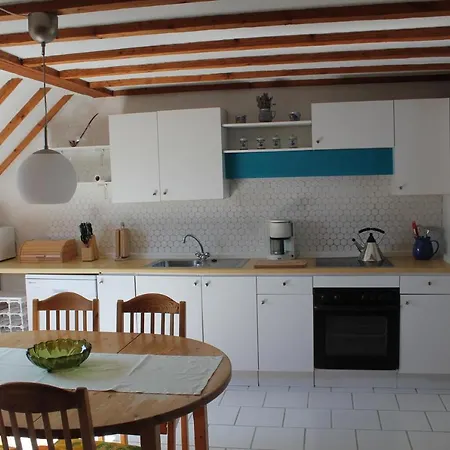 Im Galerie-haus * Urbar (Rhein-Hunsruck)